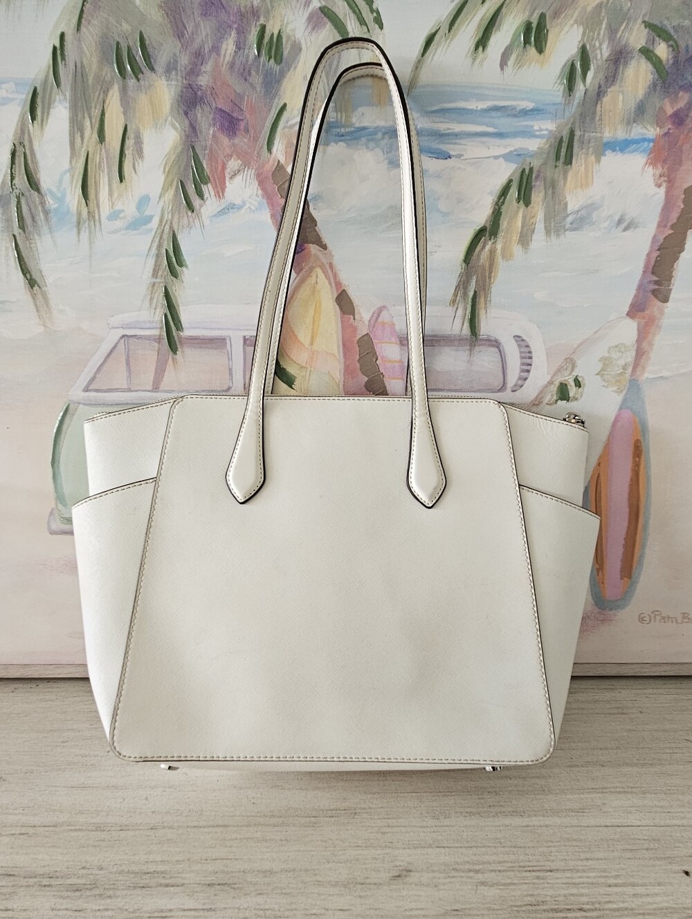 Michael Kors white tote bag Marilyn Medium Saffiano leather top-zip, great cond. - Picture 3 of 15